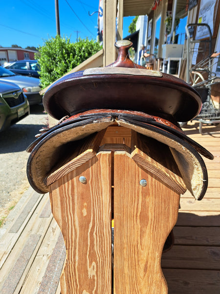 15.5" Crates Western Equitation Show Saddle