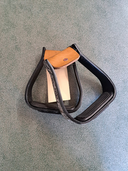 Engraved Western Stirrups