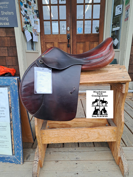 17.5" Dominus Close Contact Saddle