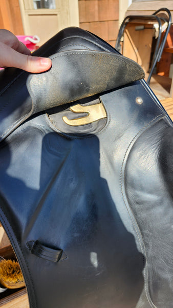 17.5" Greg Allan Custom Dressage Saddle