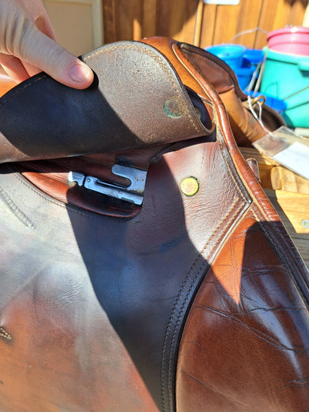 17" Pessoa The Eq Jumping Saddle