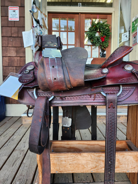 16" Saddle King Roper / All Around Saddle