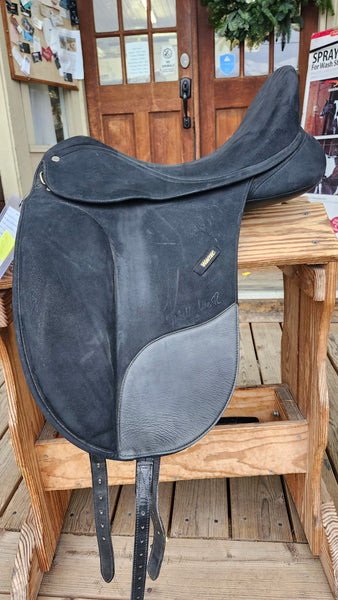 17.5" Wintec Isabell Werth Dressage Saddle