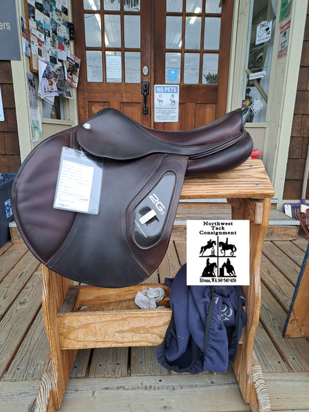17.5" CWD 2Gs Dynamick Jumping Saddle