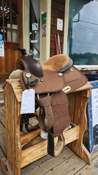 10" King Series Synthetic Western Saddle