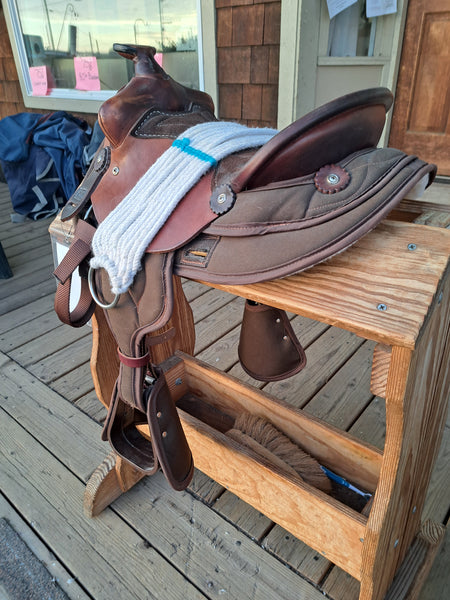 12" Amtech Western Pony Saddle
