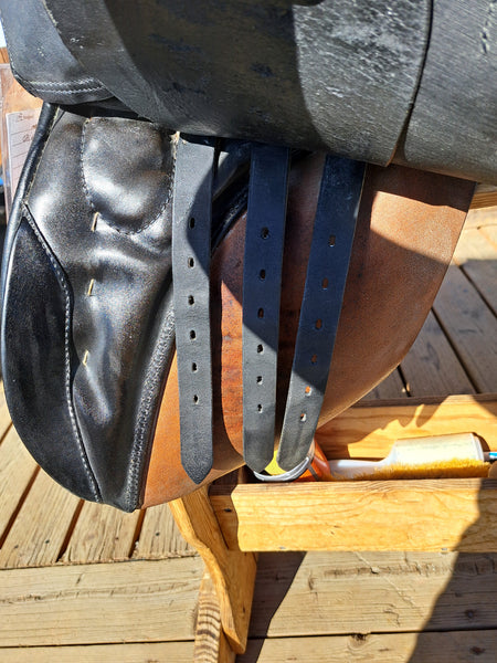 17" Stubben Siegfried VSD Dressage Saddle