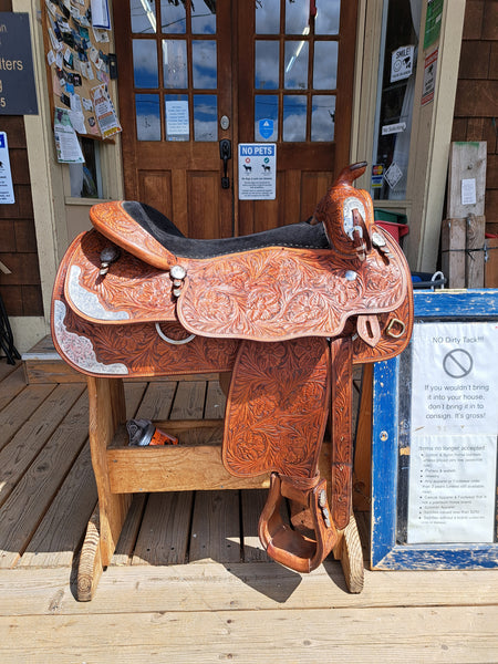 17.5" Blue Ribbon Western Show Saddle