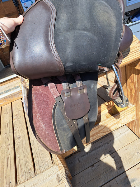 17.5" Wintec 500 All Purpose English Saddle