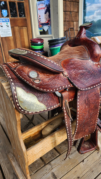 15.5" Action Vintage Show Saddle