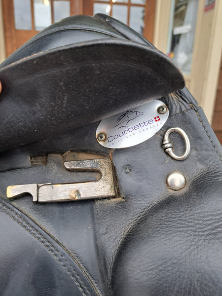 15.5" Courbette Lemetex Bernina Junior Dressage Saddle