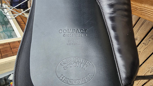 16" Passier Compact Dressage Saddle