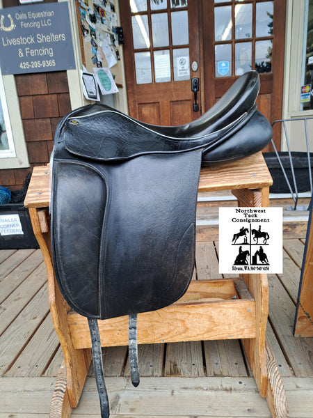 18.5" Borne Dressage Saddle