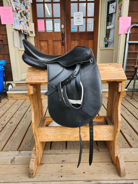 17" Collegiate Dressage Saddle