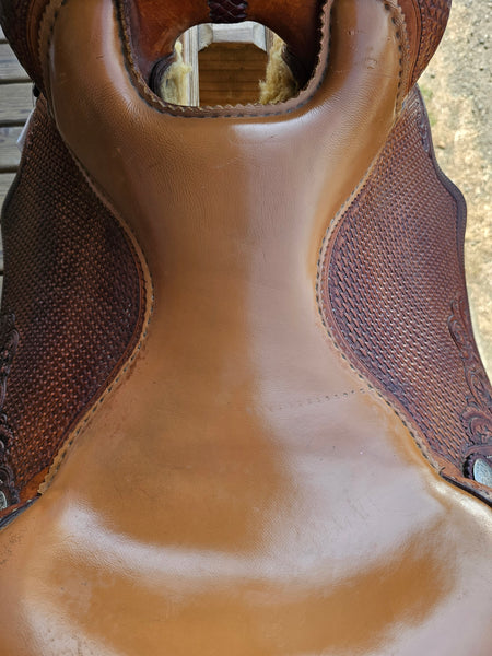 16.5" Bob's Custom Saddles Jordan Larson Reining Saddle