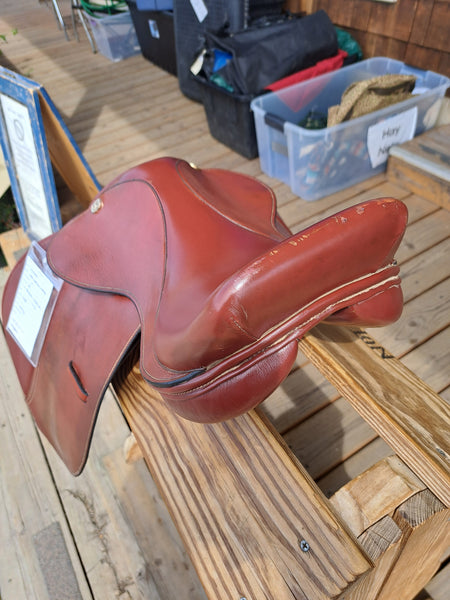 15" Kincade Close Contact Jump Saddle