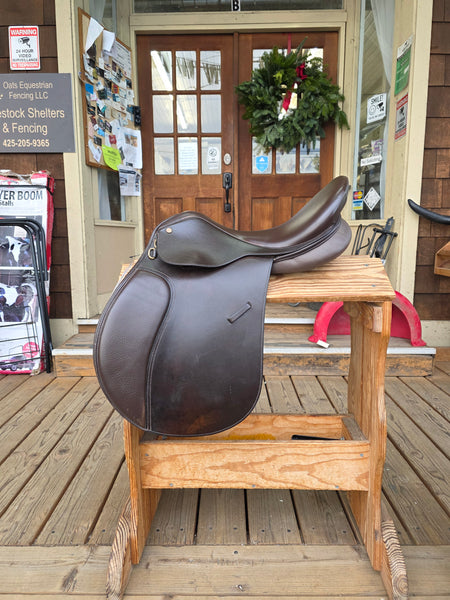 ON TRIAL 17" Collegiate Art All Purpose English Saddle