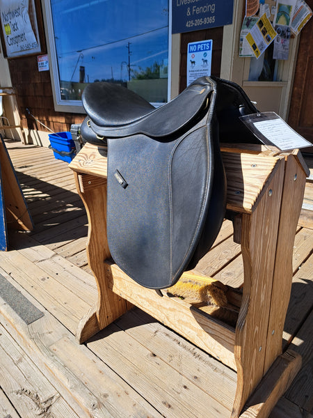 16.5" Wintec All Purpose English Saddle