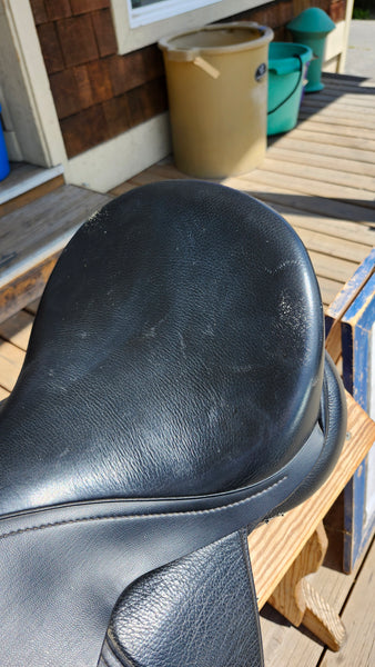 17.5" Thorowgood MGP General Purpose Saddle