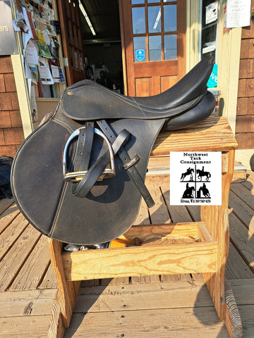 17.5" Wintec All Purpose English Saddle