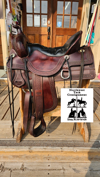 17.5" Tucker Square Skirt Western Trail Saddle