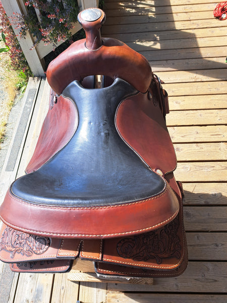 17" Ortho-Flex Western Trail Saddle