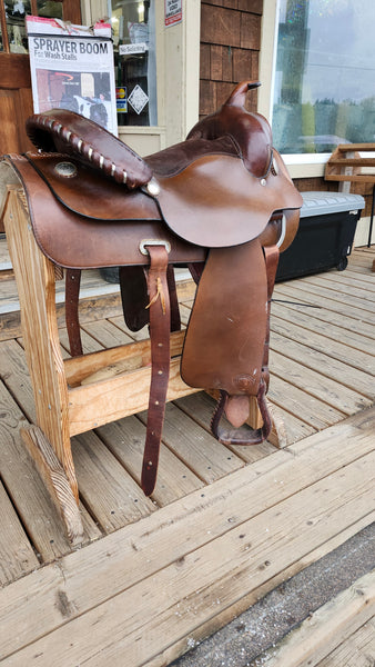 16.5" Hereford Western Trail Saddle