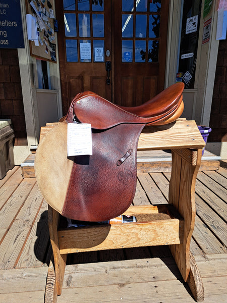 17" Stubben Close Contact Saddle