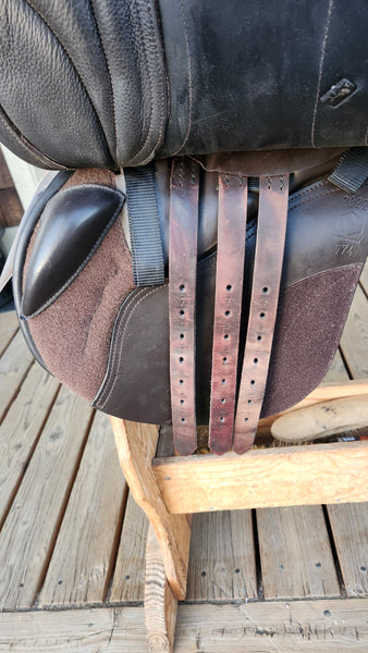 17" Hastilow & Sons Warwick Jumping Saddle