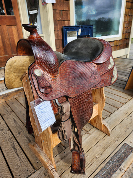 16" Champion Turf Show Saddle