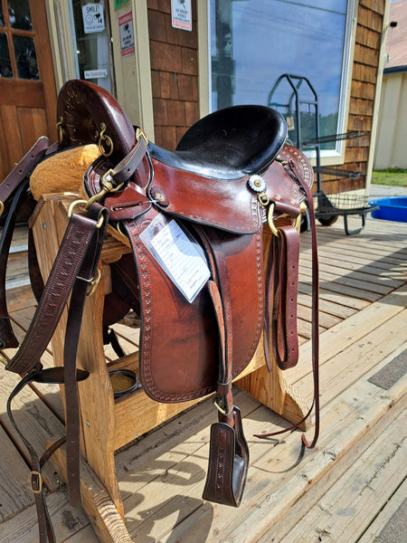 ON TRIAL 16" Imus 4Beat Endurance Saddle