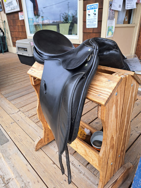 17.5" Passier Antares Dressage Saddle