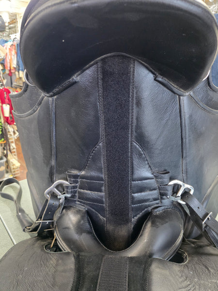 Black Forest Aspen Treeless Saddle