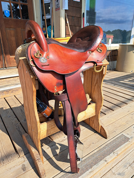 17" Crates Endurance Saddle