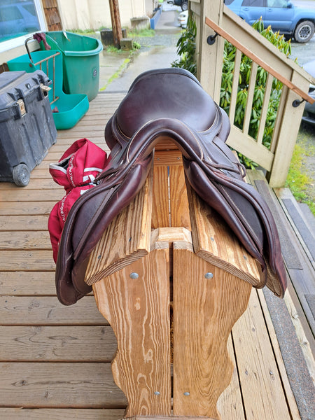 17" CWD SE32 2Gs Jumping Saddle