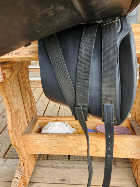 17" Collegiate Dressage Saddle