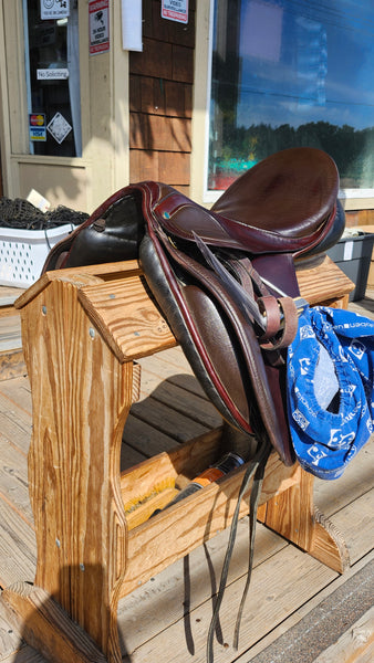 17.5" Stubben Scandica D.L. Dressage