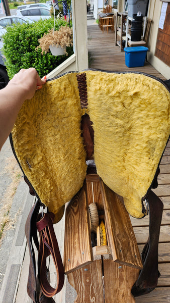 15.5" Hereford Tex Tan Western Equitation Show Saddle