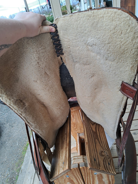16" Simco Western Trail Saddle