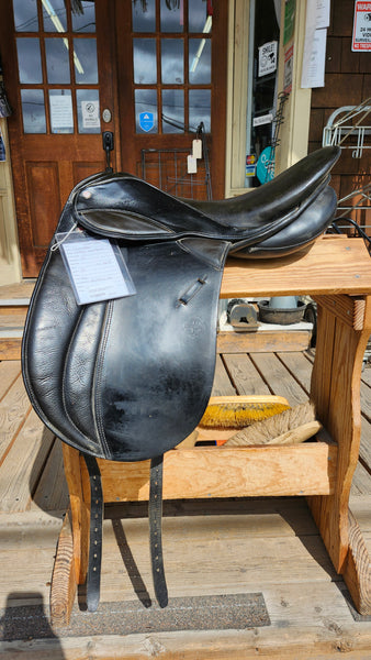19" Courbette Lemetex Aristokrat Dressage Saddle