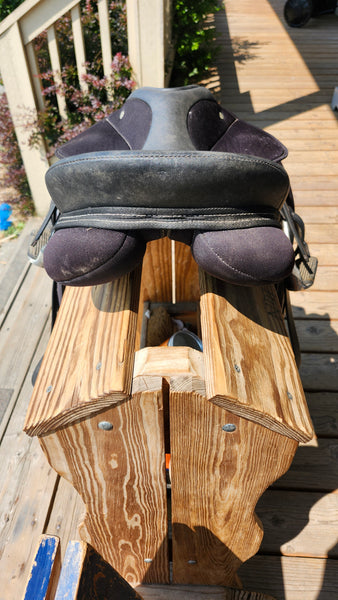 16" Thorogood All Purpose English Saddle
