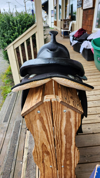 ON TRIAL 15.5" Big Horn Synthetic Arabian Saddle