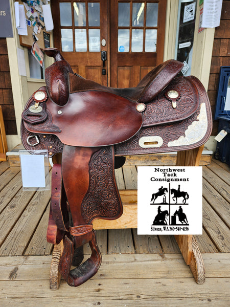 16" Champion Turf Show Saddle