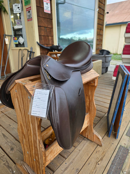 ON TRIAL 17" Collegiate Art All Purpose English Saddle