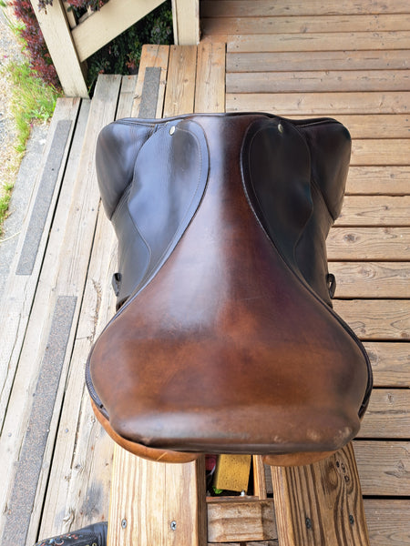 17.5" Macel Sellier Close Contact Jumping Saddle