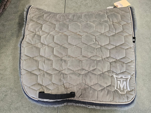 Mattes Square Cut Fully Fleece Lined Pad