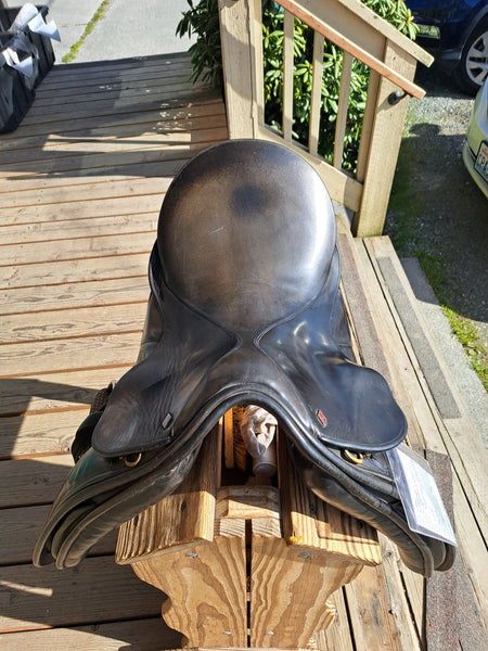 17" Laser Dressage Saddle
