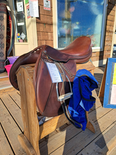 19" Frank Baines Reflex Close Contact Jump Saddle