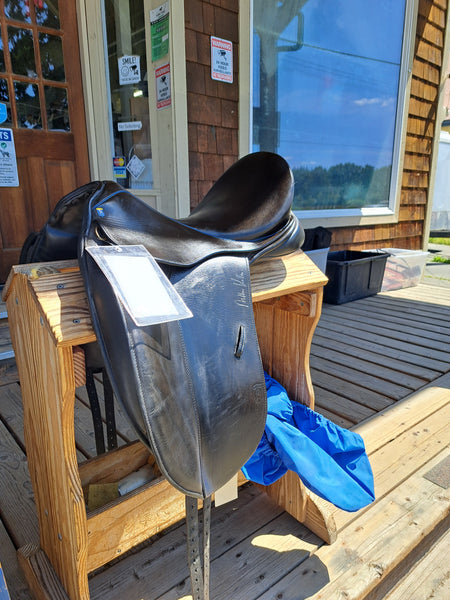17.5" CHS by Schleese Arthur Kottas Dressage Saddle