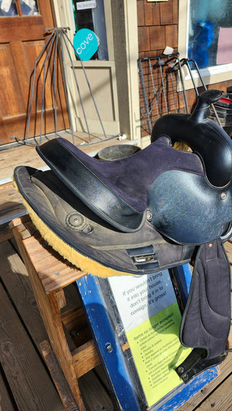 14" Circle P Synthetic Western Saddle